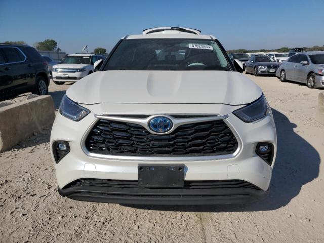 Photo 5 from auction – 2021 TOYOTA HIGHLANDER with VIN 5TDBBRCH1MS517562