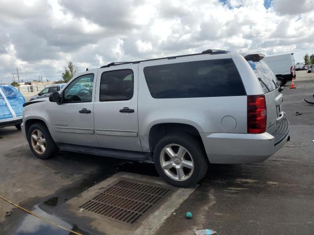 Photo 2 from auction – 2010 CHEVROLET SUBURBAN K with VIN 1GNUKHE33AR146166