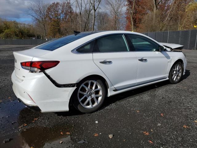 Photo 3 from auction – 2019 HYUNDAI SONATA LIM with VIN 5NPE34ABXKH767686
