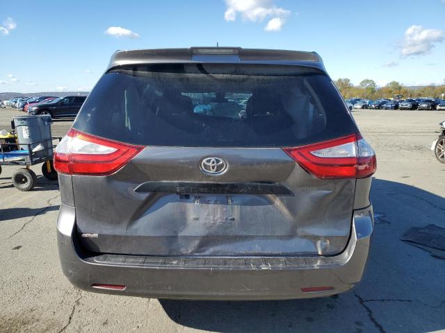 Photo 6 from auction – 2019 TOYOTA SIENNA with VIN 5TDZZ3DC6KS984497