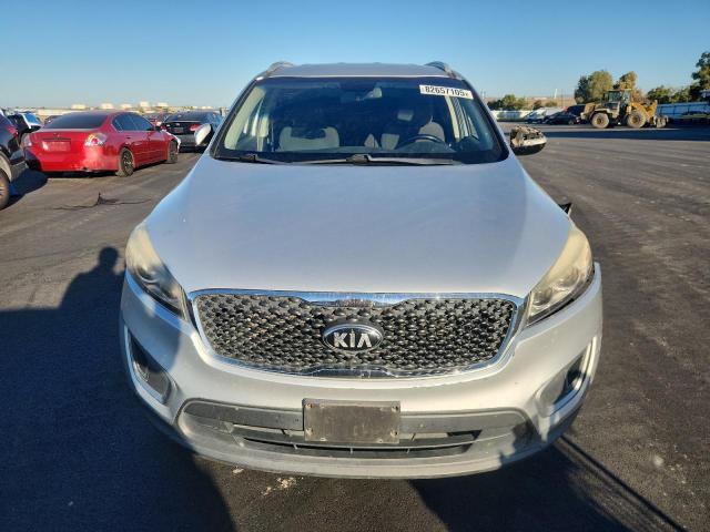 Photo 5 from auction – 2016 KIA SORENTO LX with VIN 5XYPG4A57GG112780