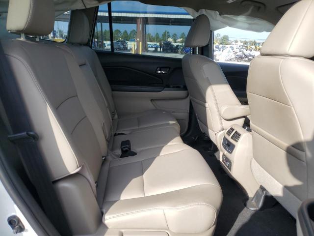 Photo 11 from auction – 2016 HONDA PILOT TOUR with VIN 5FNYF6H99GB028964