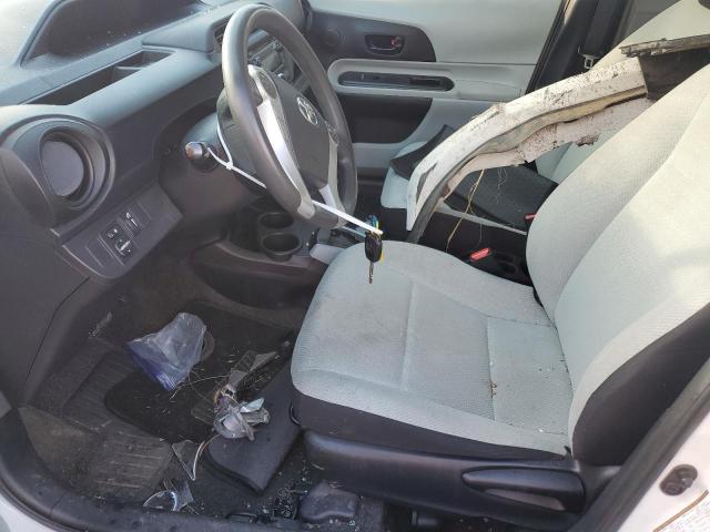 Photo 7 from auction – 2012 TOYOTA PRIUS C with VIN JTDKDTB37C1521169