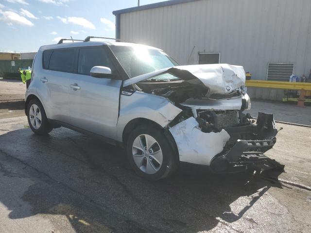 Photo 4 from auction – 2015 KIA SOUL with VIN KNDJN2A24F7777007