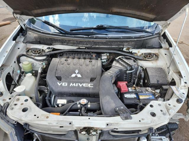 Photo 12 from auction – 2008 MITSUBISHI OUTLANDER with VIN JA4MT31XX8Z019744