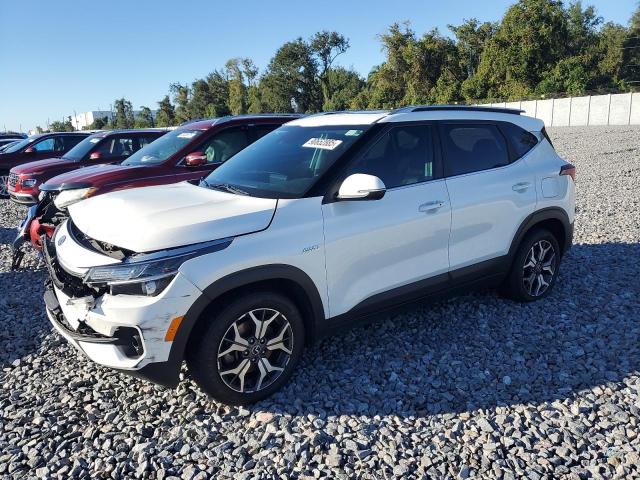 KIA SELTOS EX 2021 with VIN KNDERCAA6M7121214 - Photo from auction