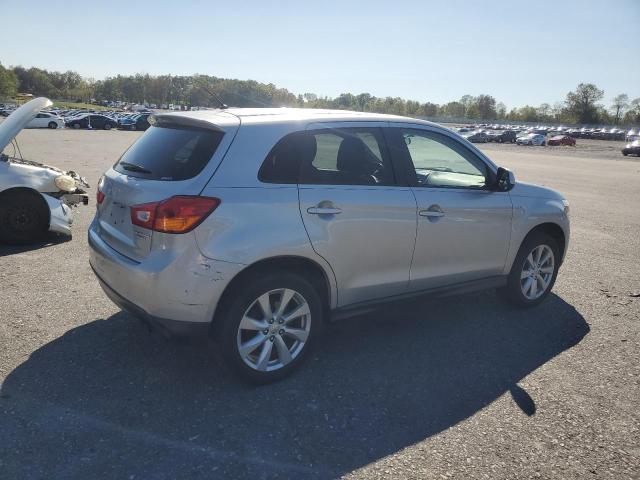 Photo 3 from auction – 2013 MITSUBISHI OUTLANDER with VIN 4A4AR3AU6DE005539