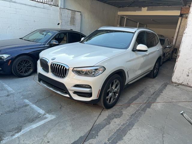 Photo 2 from auction – 2020 BMW X3 XDRIVE30E with VIN 5UXTS1C00L9D47211