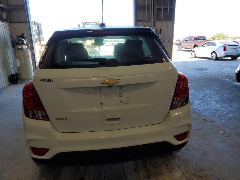 Photo 6 from auction – 2017 CHEVROLET TRAX LS with VIN KL7CJKSB9HB260964