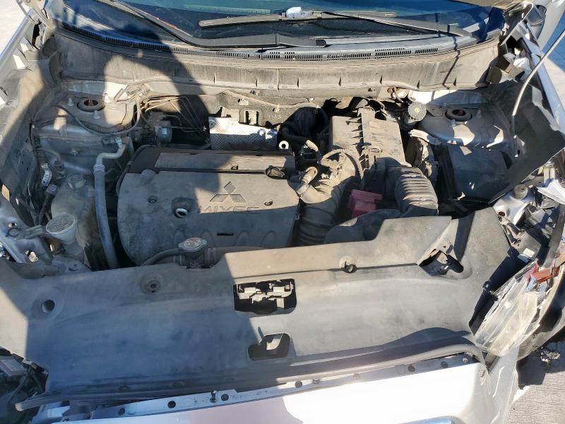 Photo 11 from auction – 2014 MITSUBISHI OUTLANDER with VIN 4A4AP4AU9EE029458