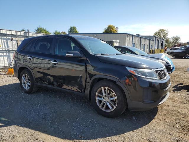 Photo 4 from auction – 2014 KIA SORENTO LX with VIN 5XYKT3A65EG539655
