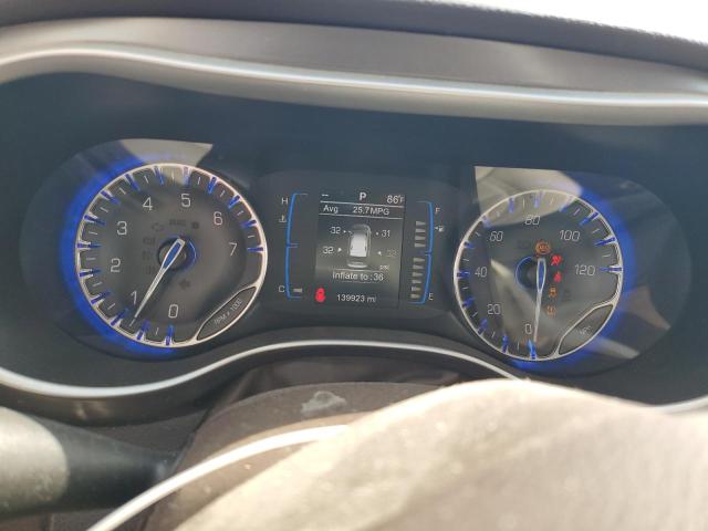 Photo 9 from auction – 2017 CHRYSLER PACIFICA L with VIN 2C4RC1CG6HR571670