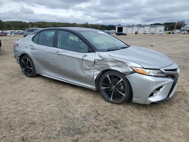 Photo 4 from auction – 2020 TOYOTA CAMRY with VIN 4T1K61BK5LU014528