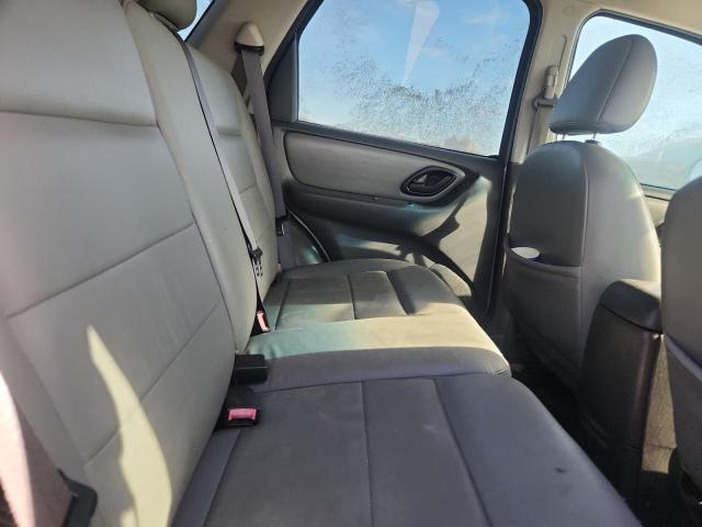 Photo 11 from auction – 2006 FORD ESCAPE with VIN 1FMYU93116KA96696