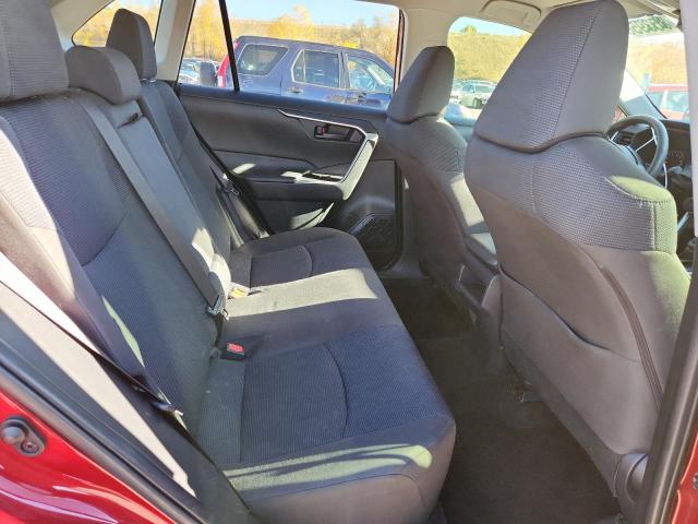 Photo 11 from auction – 2019 TOYOTA RAV4 LE with VIN JTMF1RFV2KD045760