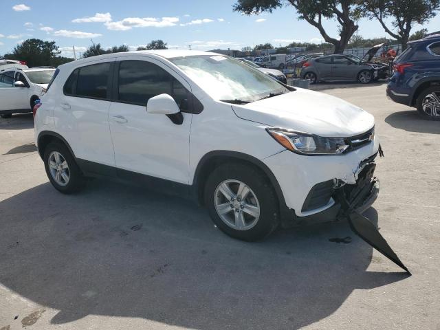 Photo 4 from auction – 2020 CHEVROLET TRAX LS with VIN KL7CJKSB2LB035102