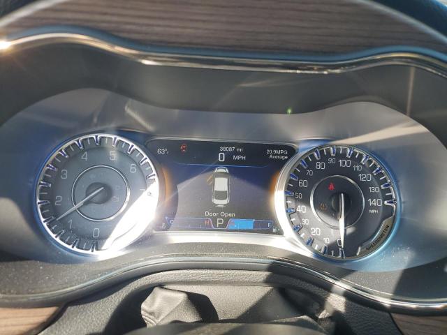 Photo 9 from auction – 2015 CHRYSLER 200 C with VIN 1C3CCCCBXFN606649