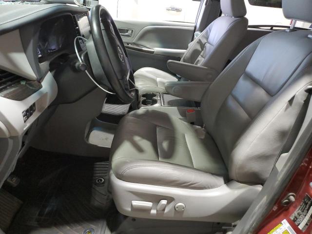 Photo 7 from auction – 2016 TOYOTA SIENNA XLE with VIN 5TDYK3DC1GS733829