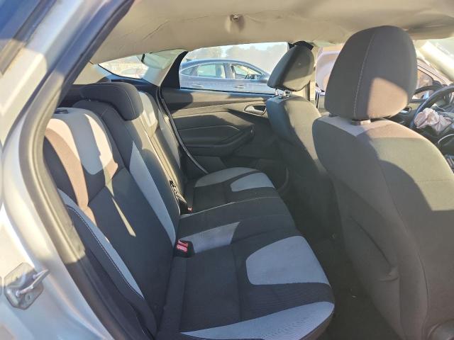 Photo 10 from auction – 2014 FORD FOCUS with VIN 1FADP3K2XEL230220