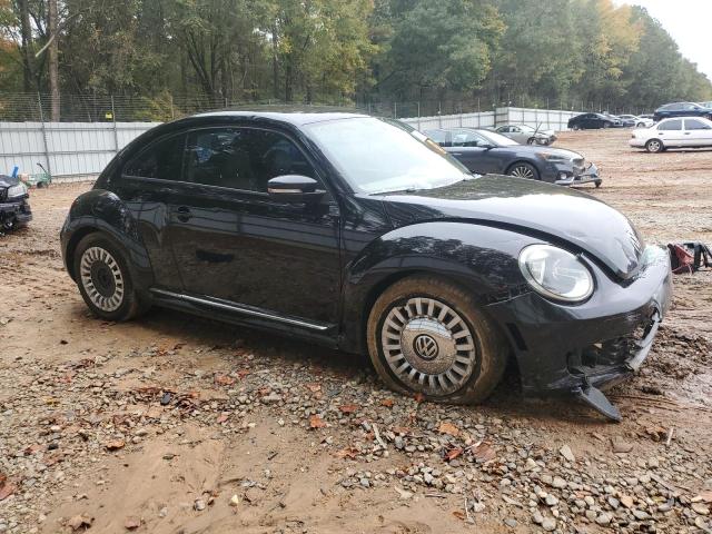 Photo 4 from auction – 2014 VOLKSWAGEN BEETLE with VIN 3VWJP7AT0EM631429