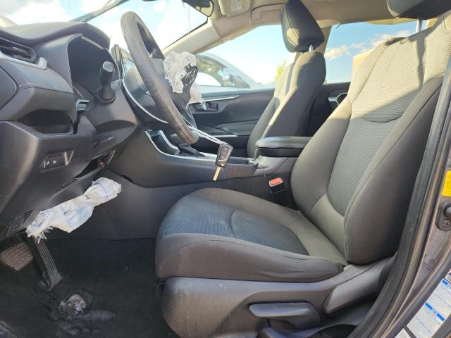 Photo 7 from auction – 2022 TOYOTA RAV4 LE with VIN 2T3F1RFV4NW268132