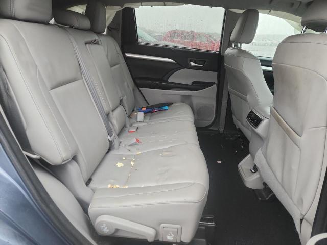 Photo 11 from auction – 2017 TOYOTA HIGHLANDER with VIN 5TDJZRFH7HS483264