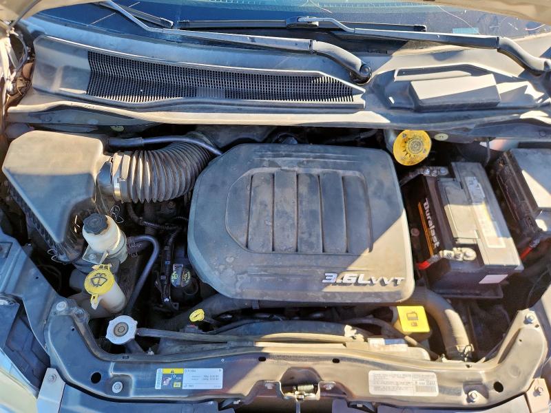 Photo 12 from auction – 2014 CHRYSLER TOWN & COU with VIN 2C4RC1BG6ER165109