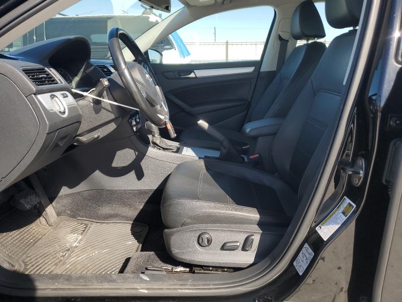 Photo 7 from auction – 2012 VOLKSWAGEN PASSAT SE with VIN 1VWBP7A30CC050631