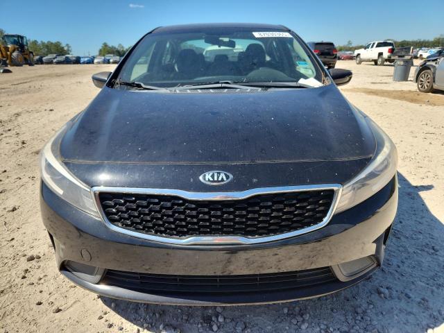 Photo 5 from auction – 2017 KIA FORTE LX with VIN 3KPFK4A76HE153153