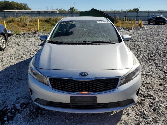 Photo 5 from auction – 2017 KIA FORTE LX with VIN 3KPFK4A7XHE088713