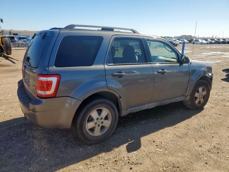 Photo 3 from auction – 2010 FORD ESCAPE XLT with VIN 1FMCU9DG3AKD41259