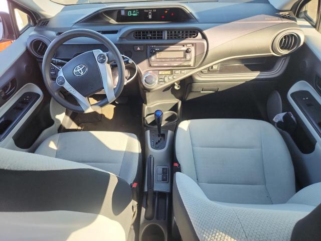 Photo 8 from auction – 2012 TOYOTA PRIUS C with VIN JTDKDTB33C1020280