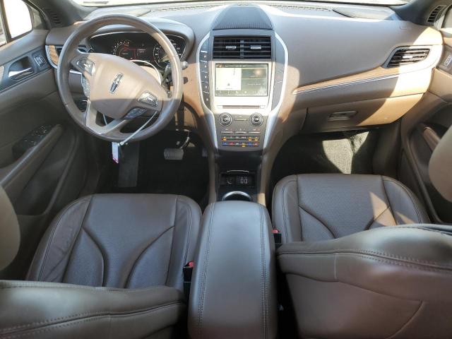 Photo 8 from auction – 2016 LINCOLN MKC RESERV with VIN 5LMCJ3D90GUJ11647