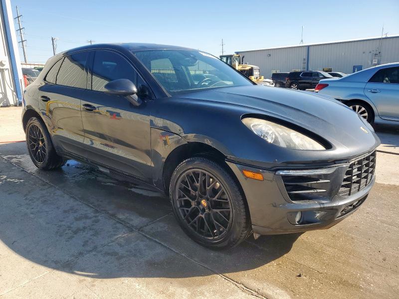 Photo 4 from auction – 2017 PORSCHE MACAN S with VIN WP1AB2A56HLB14923