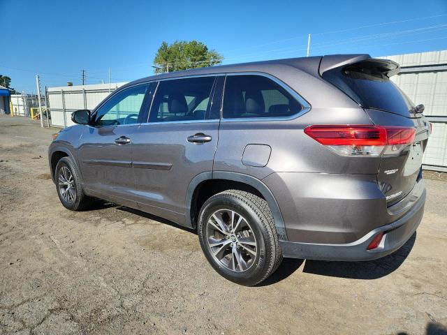 Photo 2 from auction – 2017 TOYOTA HIGHLANDER with VIN 5TDZZRFH1HS217693