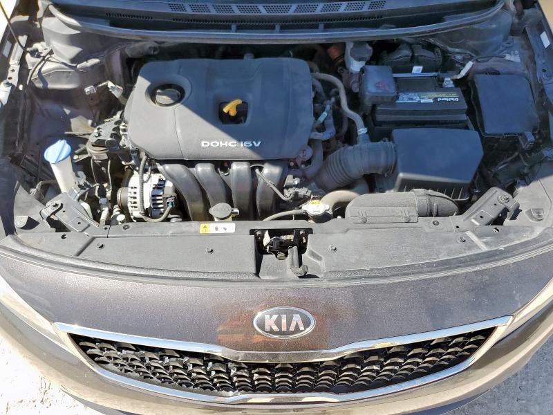 Photo 11 from auction – 2018 KIA FORTE LX with VIN 3KPFL4A78JE170734