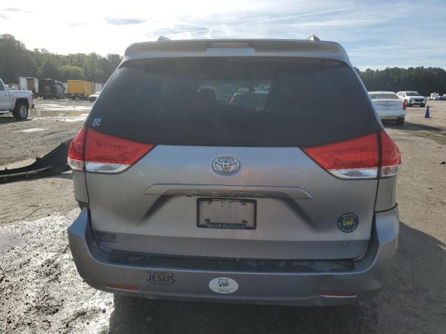Photo 6 from auction – 2013 TOYOTA SIENNA LE with VIN 5TDKK3DC6DS354293