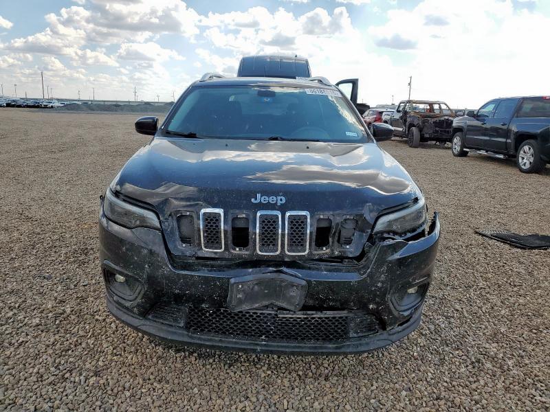 Photo 5 from auction – 2019 JEEP CHEROKEE LATITUDE with VIN 1C4PJLCBXKD215973