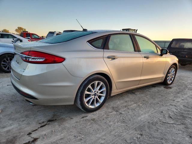 Photo 3 from auction – 2017 FORD FUSION SE with VIN 3FA6P0HD8HR247085