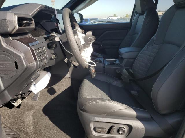 Photo 7 from auction – 2025 TOYOTA 4RUNNER SR with VIN JTEVA5BR2S5052940