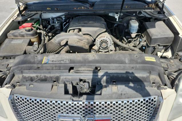 Photo 12 from auction – 2011 GMC YUKON DENA with VIN 1GKS2EEF5BR103849