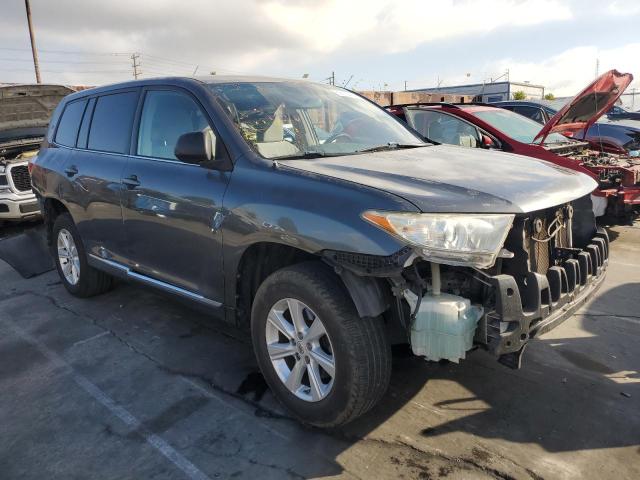 Photo 4 from auction – 2011 TOYOTA HIGHLANDER with VIN 5TDZA3EH2BS009643
