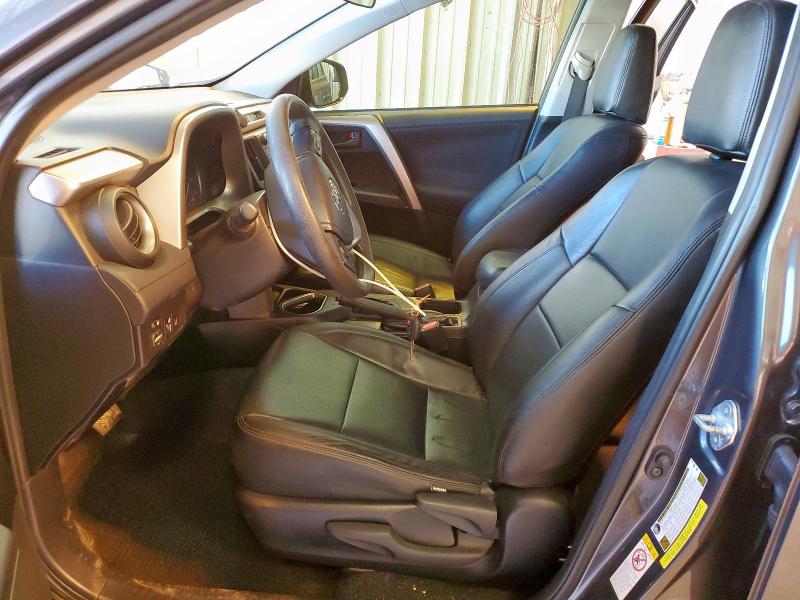 Photo 7 from auction – 2018 TOYOTA RAV4 with VIN JTMZFREV1JJ158454