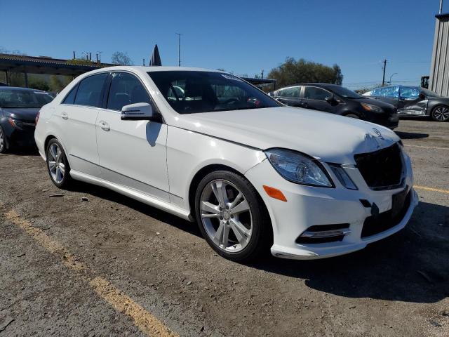 Photo 4 from auction – 2013 MERCEDES-BENZ E 350 with VIN WDDHF5KB4DA672145