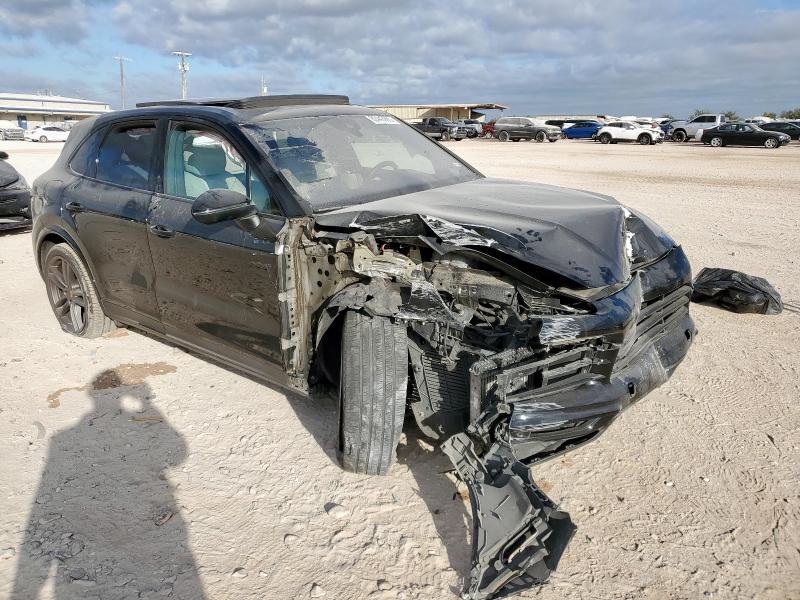 Photo 4 from auction – 2022 PORSCHE CAYENNE with VIN WP1AA2AY0NDA03089