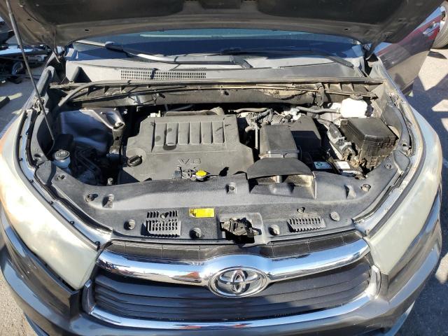 Photo 11 from auction – 2014 TOYOTA HIGHLANDER with VIN 5TDBKRFH4ES028389