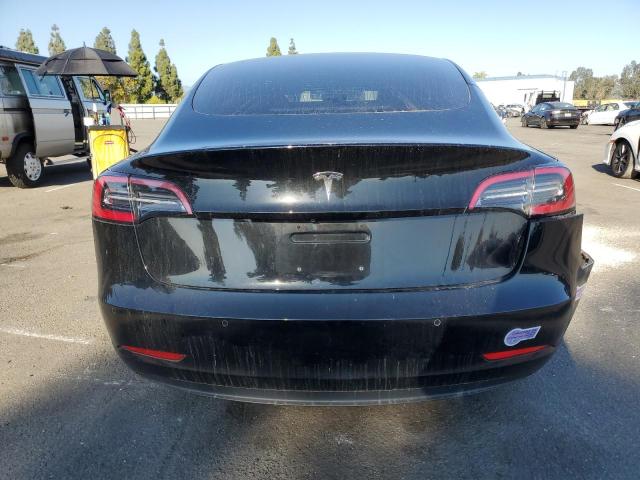 Photo 6 from auction – 2018 TESLA MODEL 3 with VIN 5YJ3E1EA8JF157249