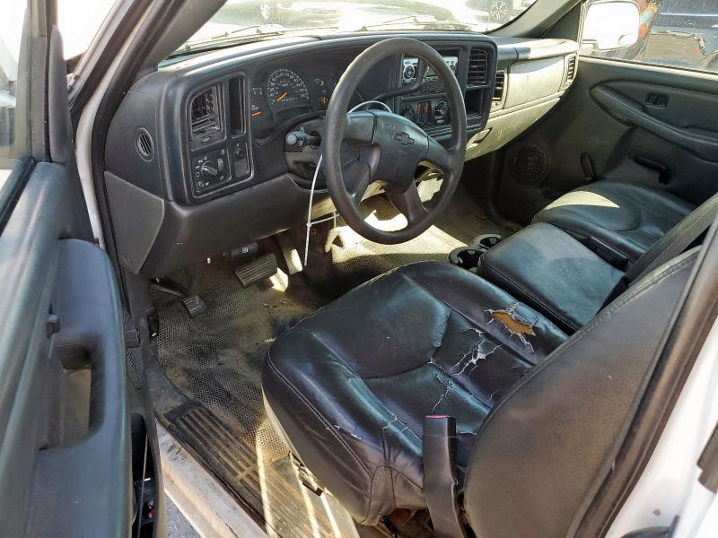 Photo 8 from auction – 2006 CHEVROLET SILVERADO with VIN 1GCEC19VX6E195697