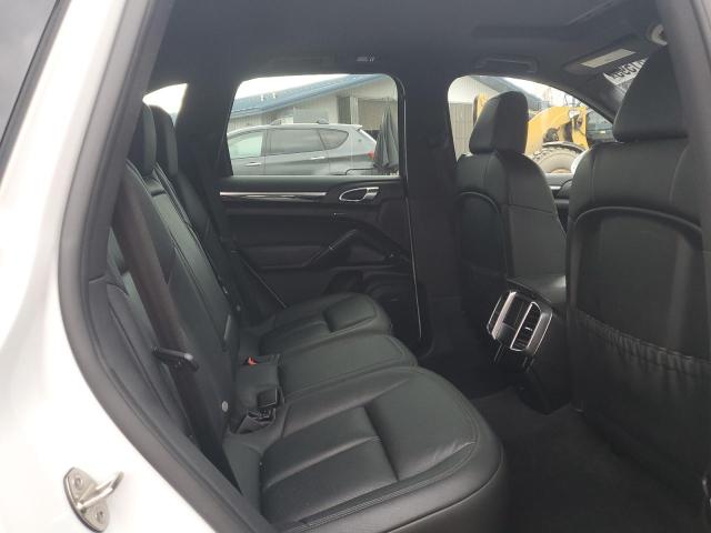 Photo 11 from auction – 2015 PORSCHE CAYENNE S with VIN WP1AB2A25FLA57147