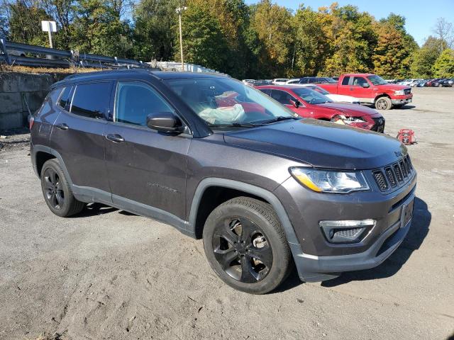 Photo 4 from auction – 2019 JEEP COMPASS LA with VIN 3C4NJDBBXKT723918